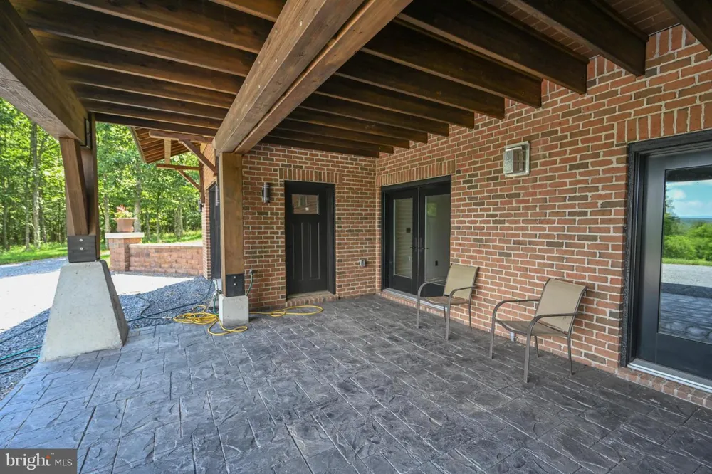 415 NAZELROD ROAD Oakland, MD 21550