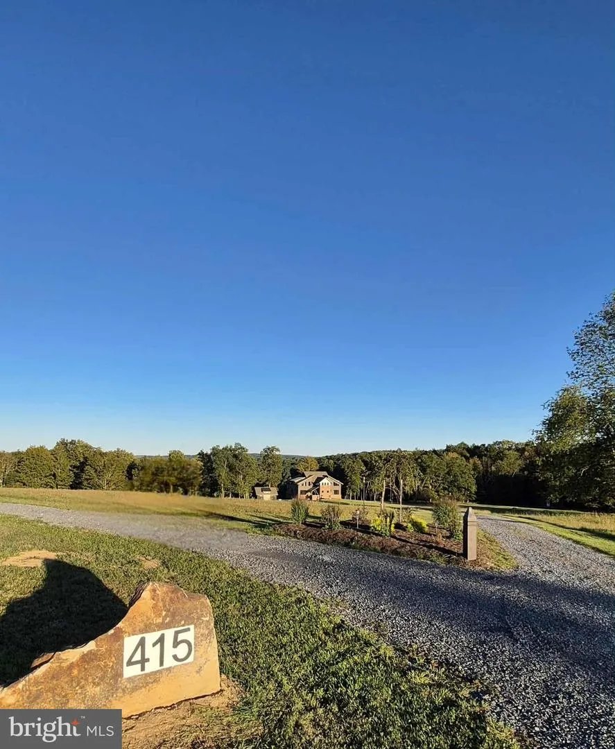 415 NAZELROD ROAD Oakland, MD 21550