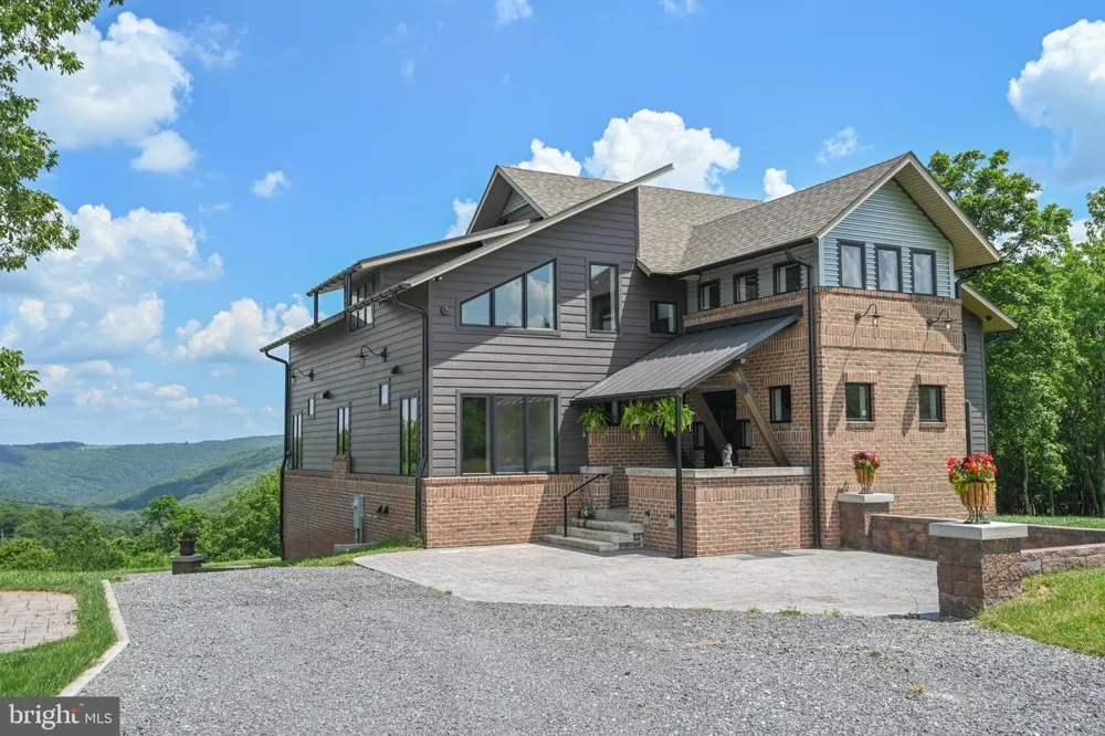 415 NAZELROD ROAD Oakland, MD 21550