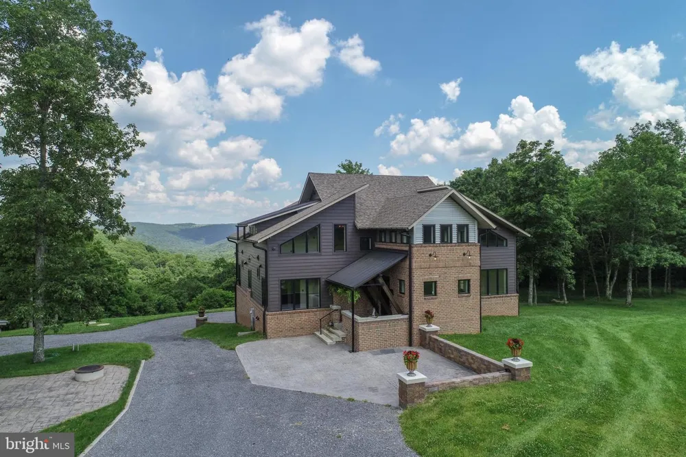 415 NAZELROD ROAD Oakland, MD 21550