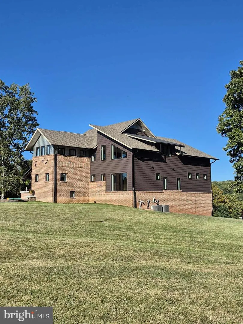 415 NAZELROD ROAD Oakland, MD 21550