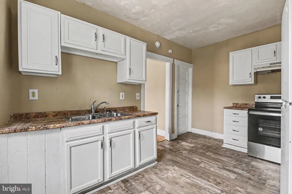 1010 18TH STREET Harrisburg, PA 17103
