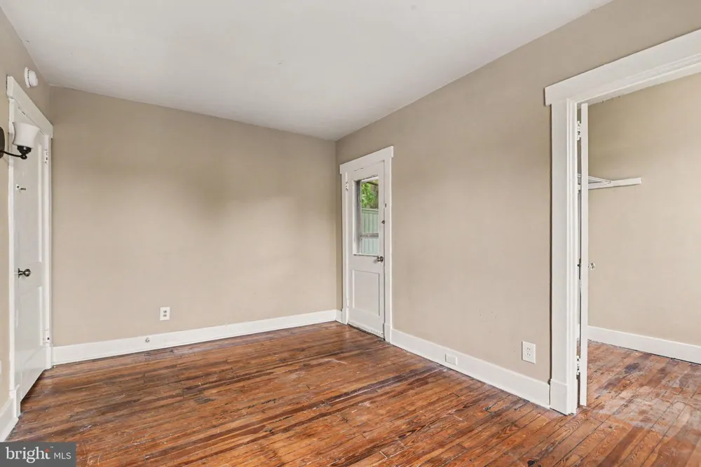 1010 18TH STREET Harrisburg, PA 17103
