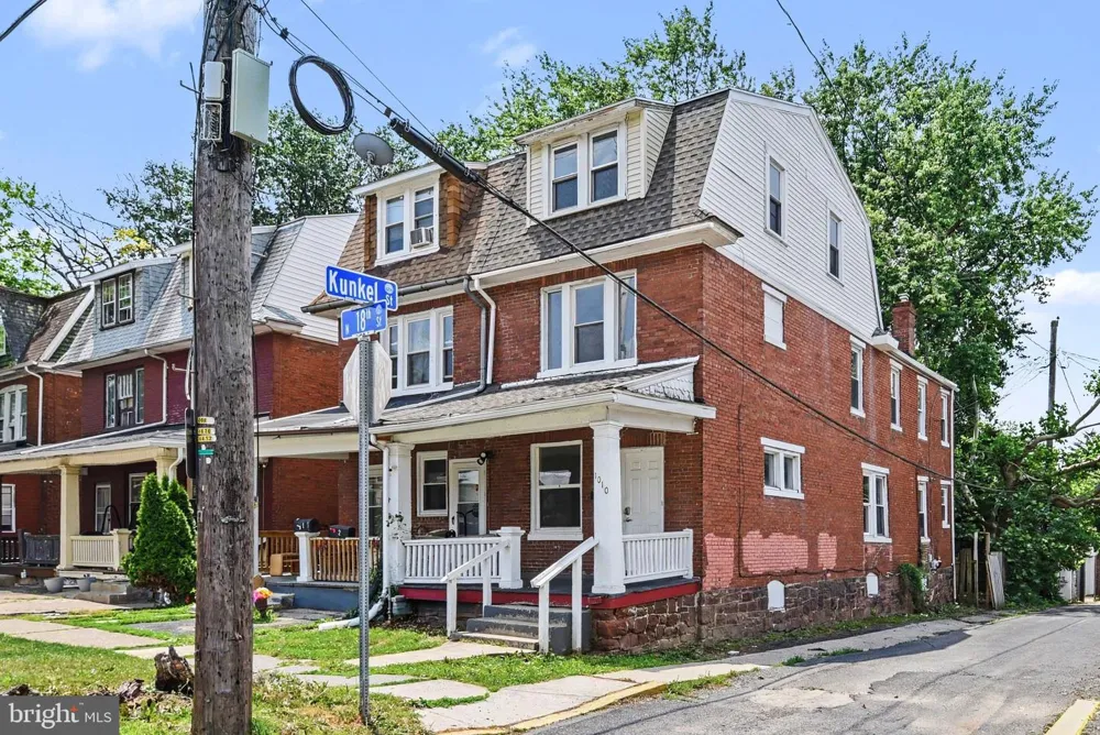 1010 18TH STREET Harrisburg, PA 17103