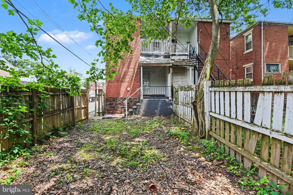 1010 18TH STREET Harrisburg, PA 17103
