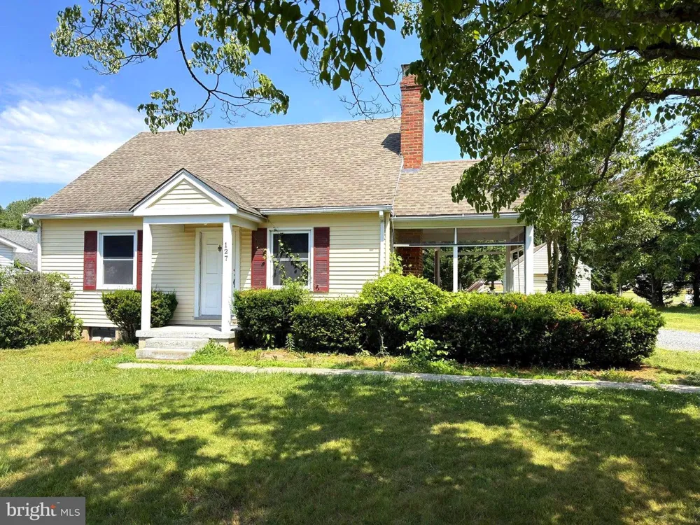 127 CHAPEL ROAD Easton, MD 21601