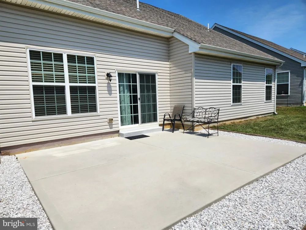 28 PEGASUS LANE Smyrna, DE 19977