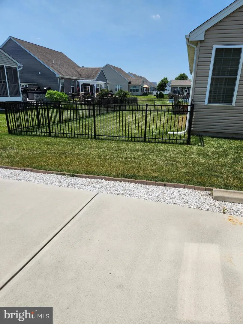 28 PEGASUS LANE Smyrna, DE 19977
