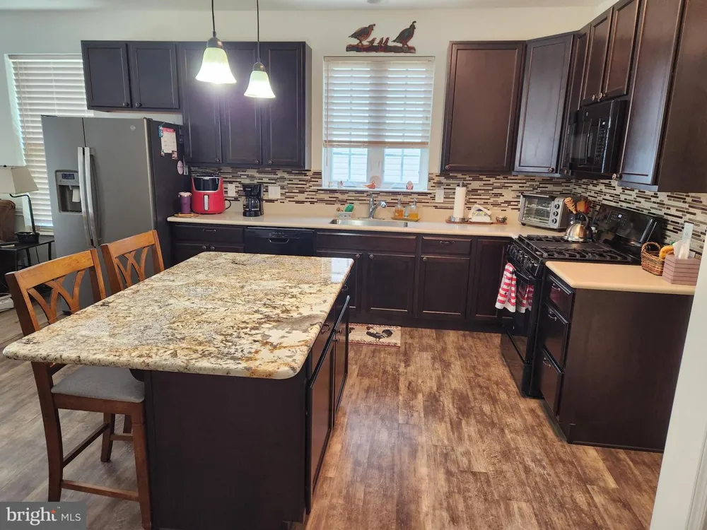 28 PEGASUS LANE Smyrna, DE 19977