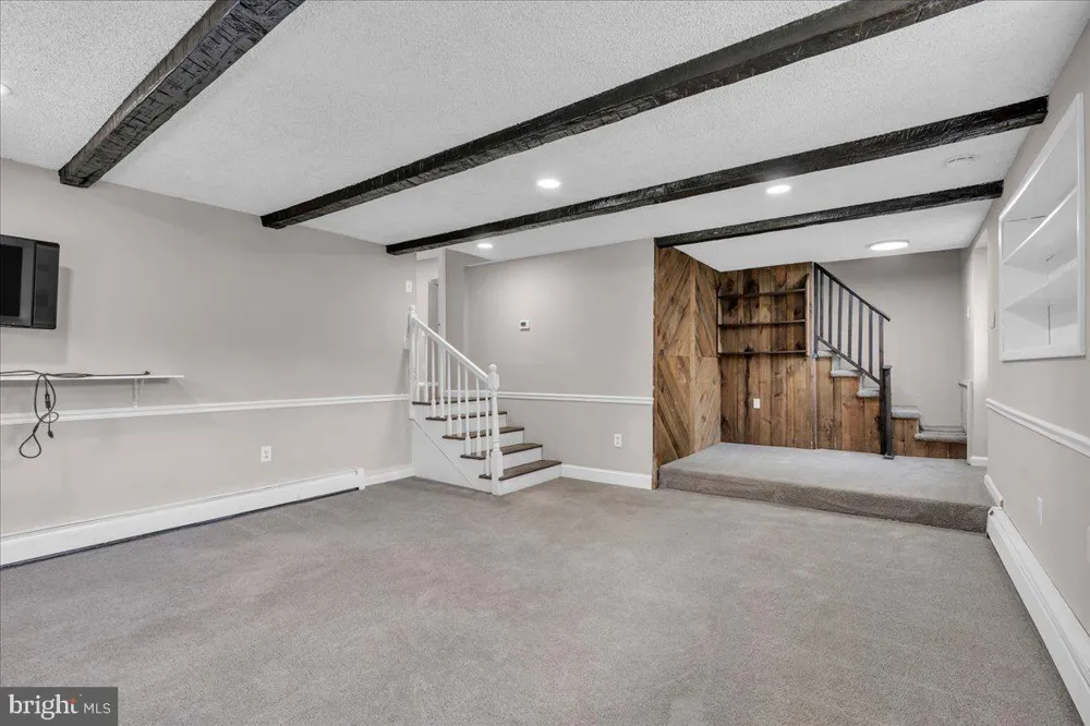 2480 MONMOUTH ROAD Jobstown, NJ 08041