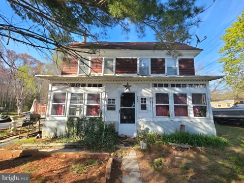 305 MAIN STREET