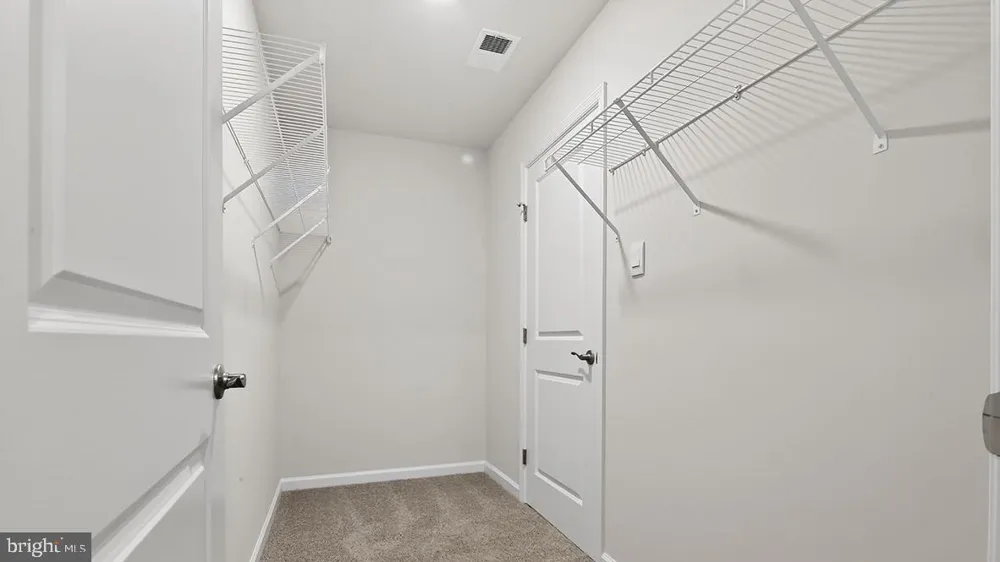 204 ECLIPSE STREET Charles Town, WV 25414
