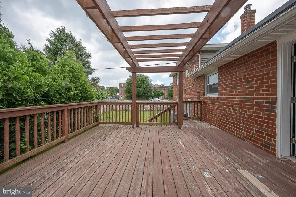 20 FAIRVIEW ROAD Swarthmore, PA 19081