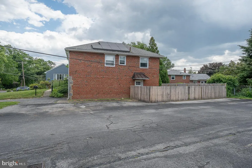 20 FAIRVIEW ROAD Swarthmore, PA 19081