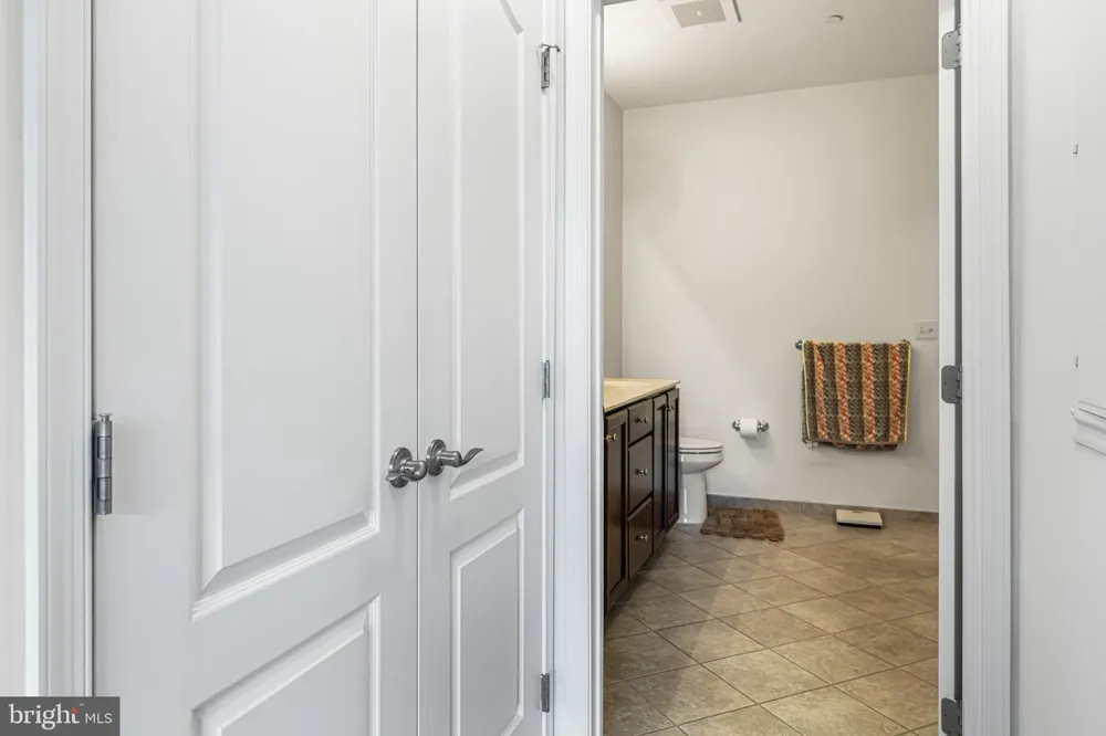 264 CARSON TERRACE Huntingdon Valley, PA 19006