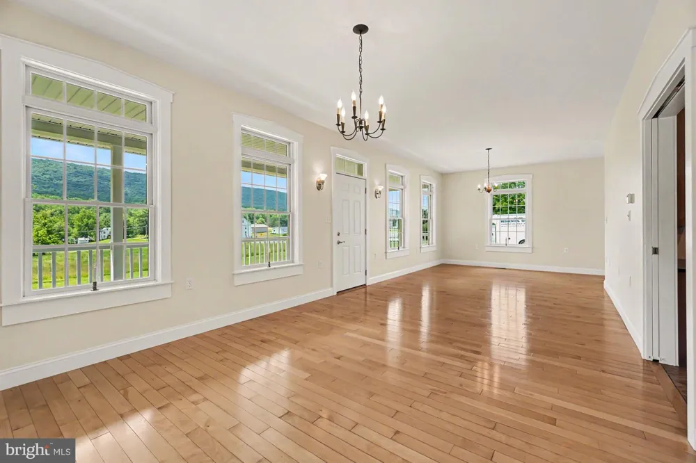 372 S GOOD SPRING ROAD Hegins, PA 17938