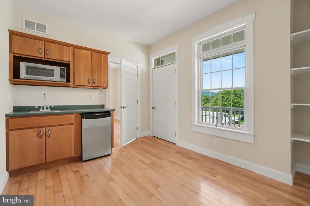 372 S GOOD SPRING ROAD Hegins, PA 17938