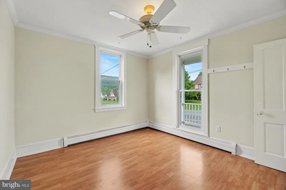 372 S GOOD SPRING ROAD Hegins, PA 17938