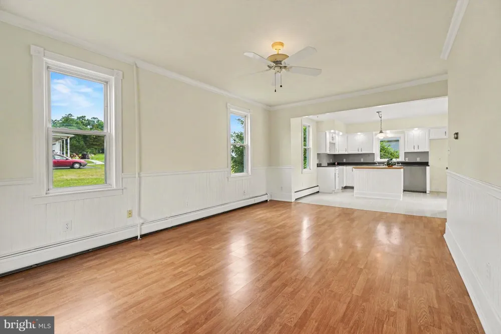 372 S GOOD SPRING ROAD Hegins, PA 17938