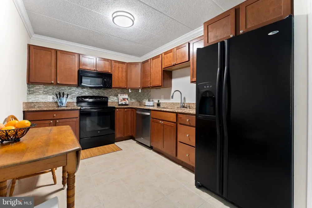 11617 WINDBLUFF COURT #9B Reston, VA 20191