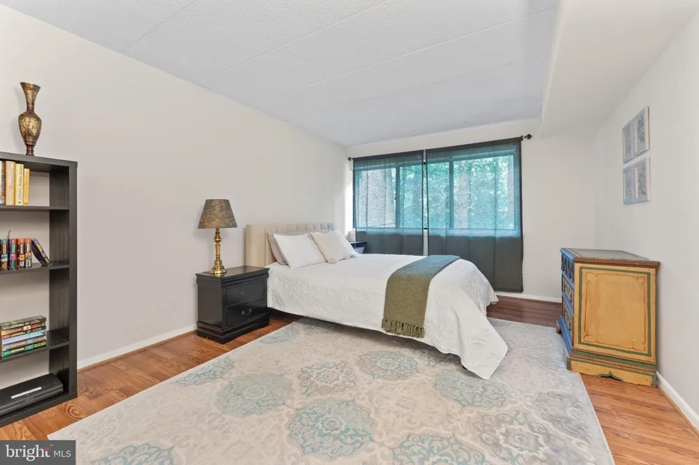 11617 WINDBLUFF COURT #9B Reston, VA 20191