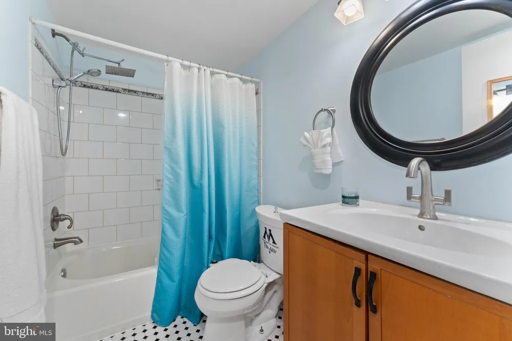 11617 WINDBLUFF COURT #9B Reston, VA 20191