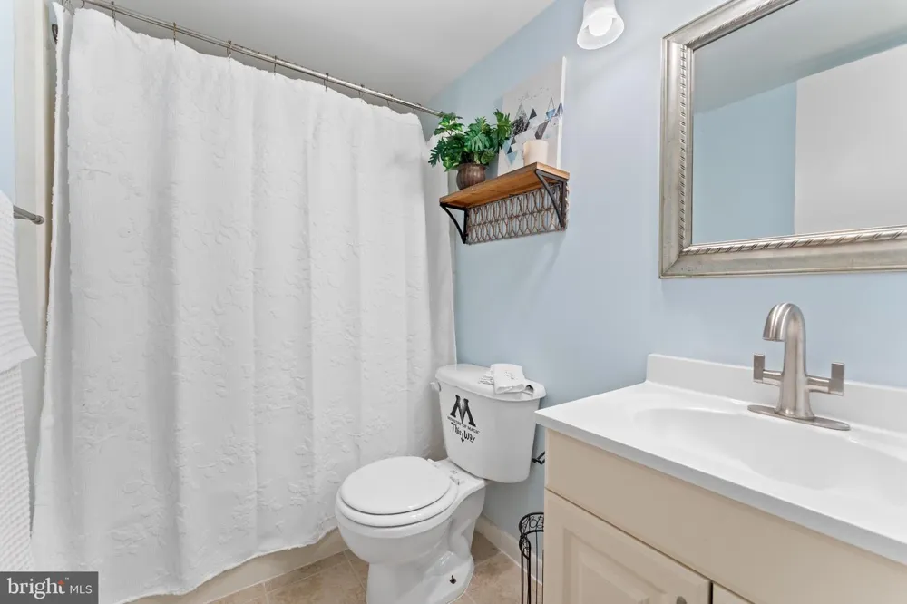 11617 WINDBLUFF COURT #9B Reston, VA 20191