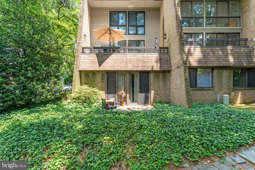 11617 WINDBLUFF COURT #9B Reston, VA 20191
