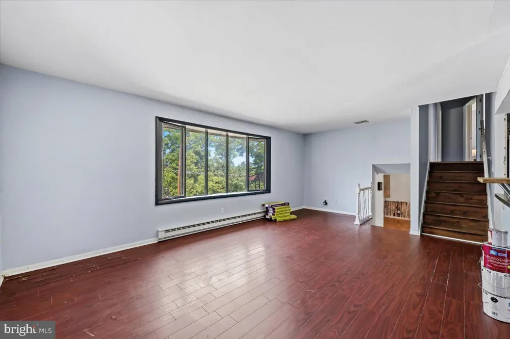 2230 LEHIGH AVENUE Whitehall, PA 18052