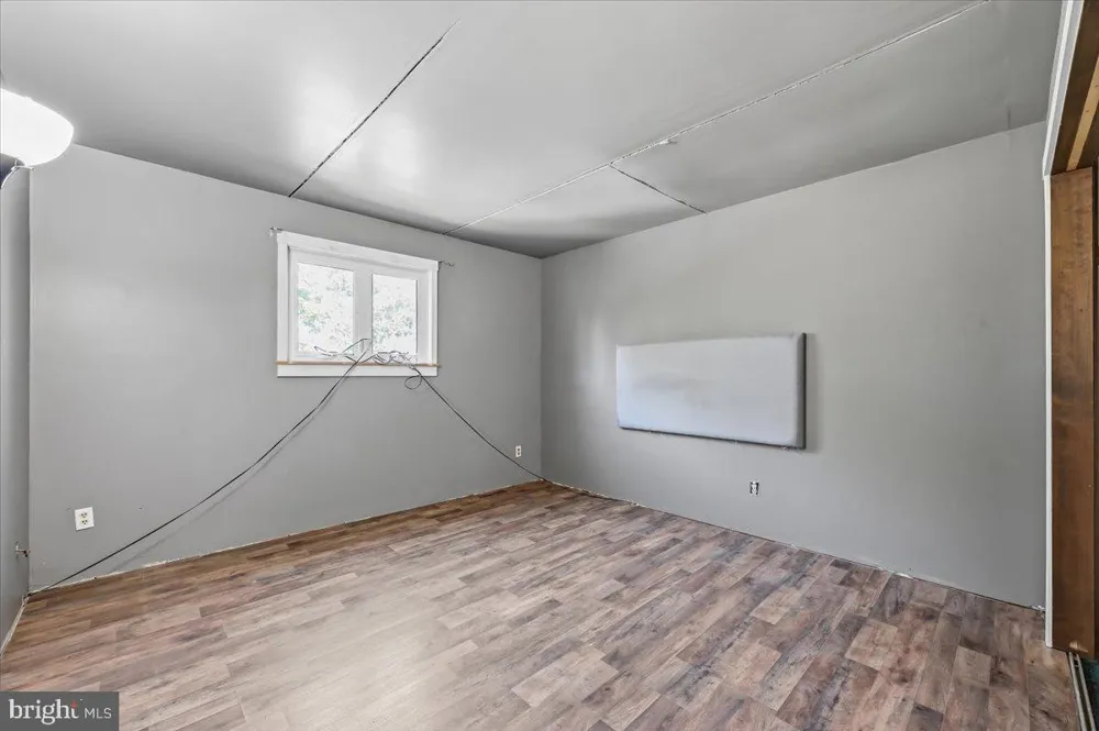 2230 LEHIGH AVENUE Whitehall, PA 18052