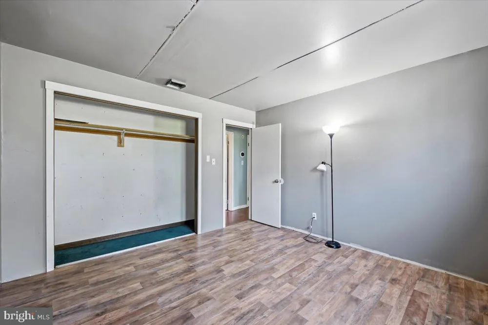 2230 LEHIGH AVENUE Whitehall, PA 18052