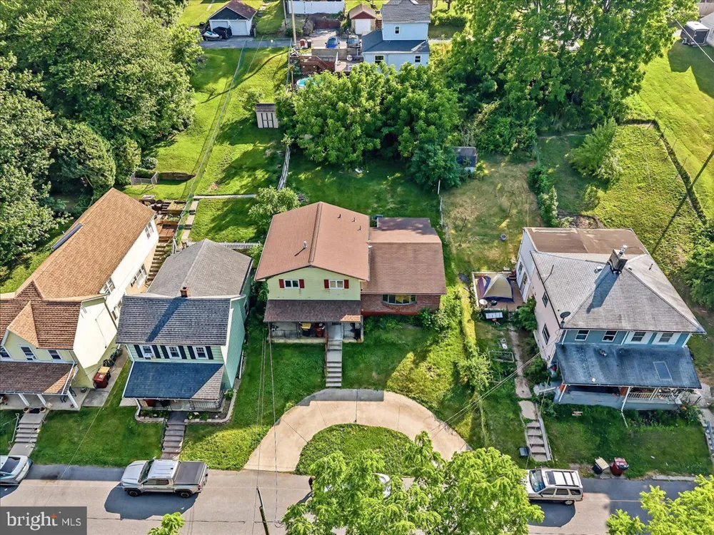 2230 LEHIGH AVENUE Whitehall, PA 18052
