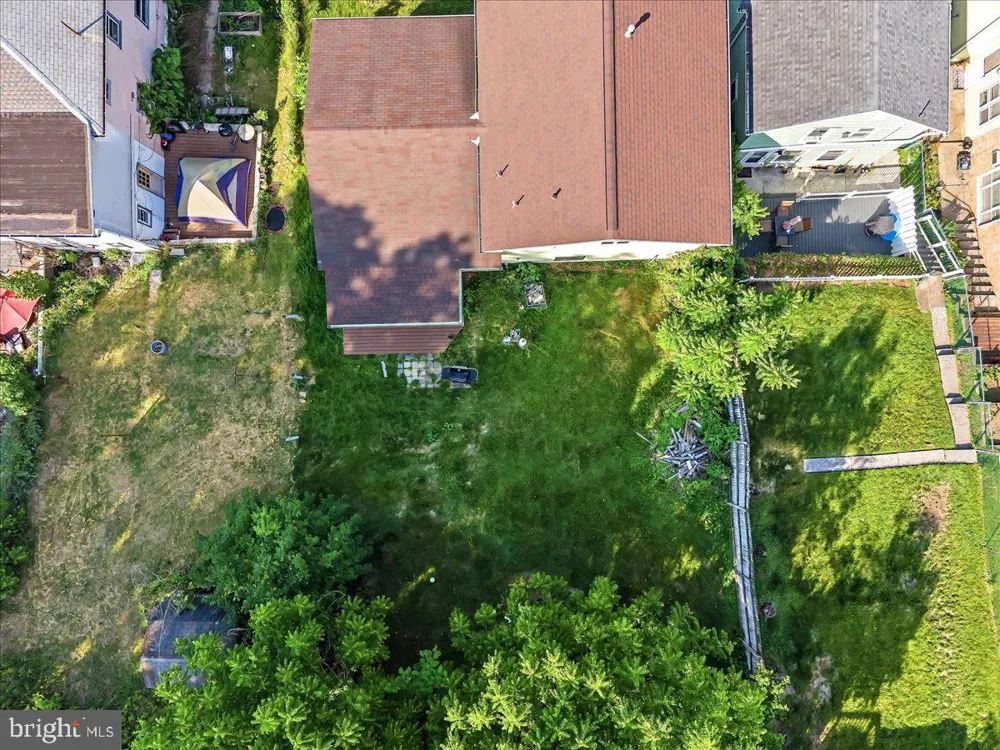 2230 LEHIGH AVENUE Whitehall, PA 18052