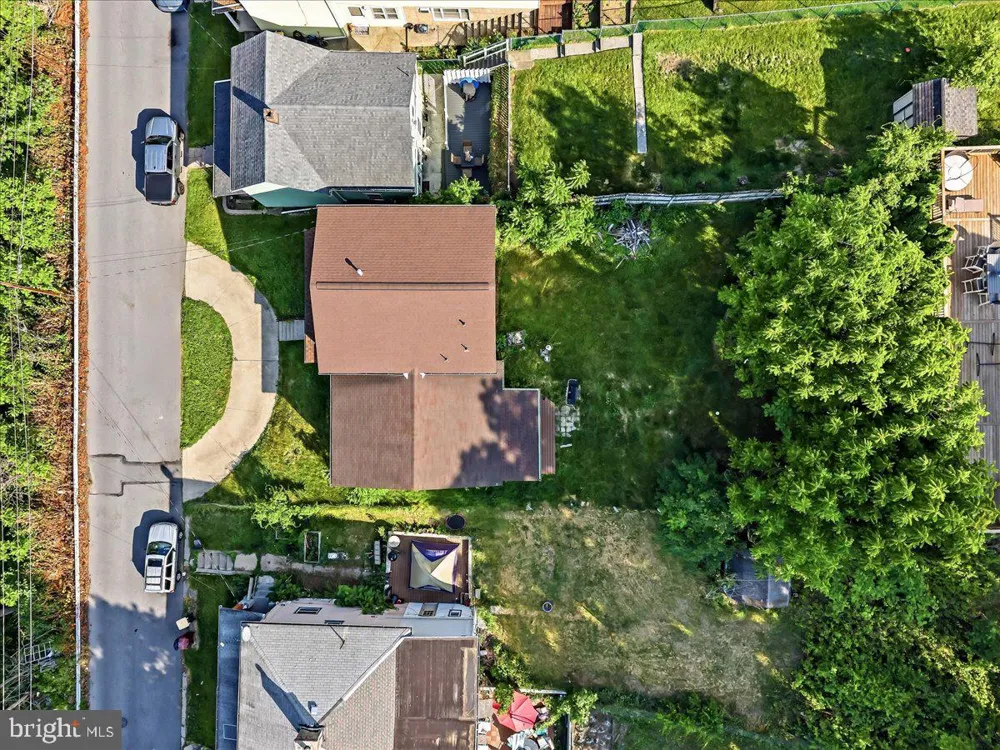 2230 LEHIGH AVENUE Whitehall, PA 18052