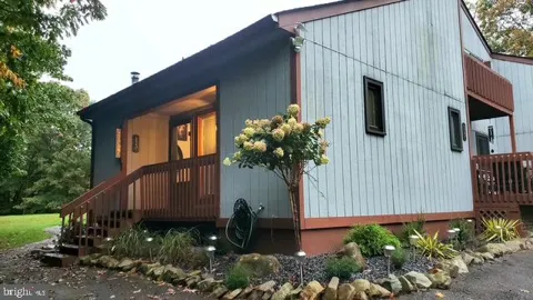 15 SKI SIDE COURT