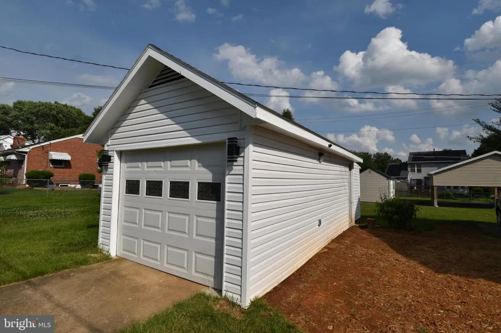 3403 ROLLING ROAD Baltimore, MD 21244