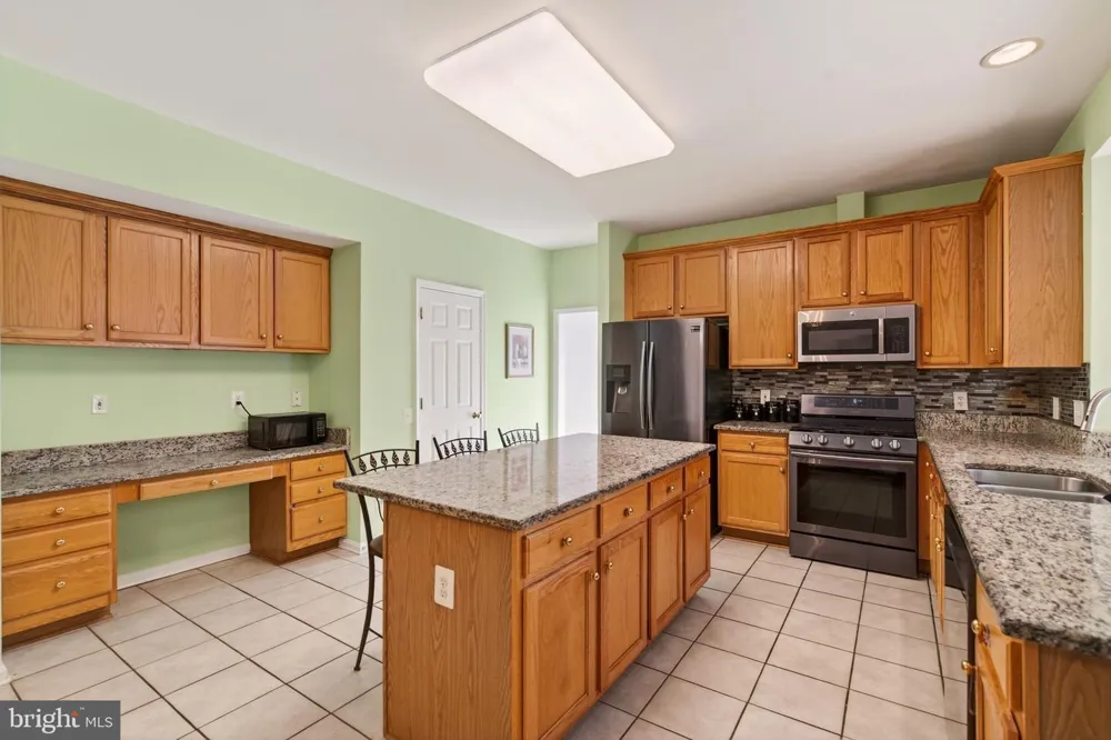 7754 GLADE COURT Manassas, VA 20112
