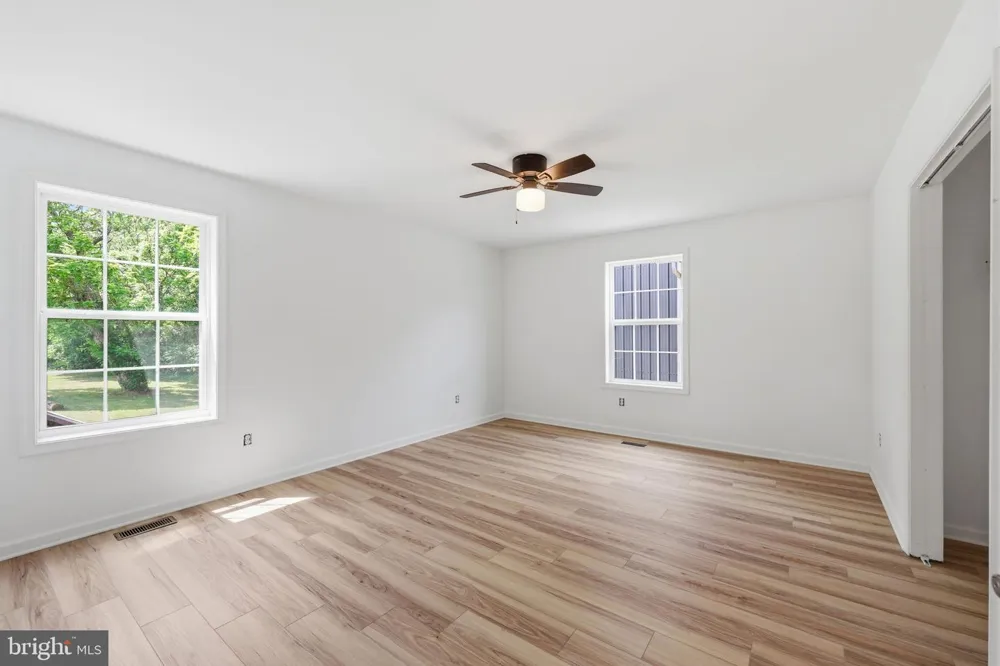 8757 HEDGESVILLE ROAD Hedgesville, WV 25427