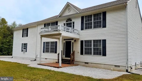 524 BLUEBERRY LANE