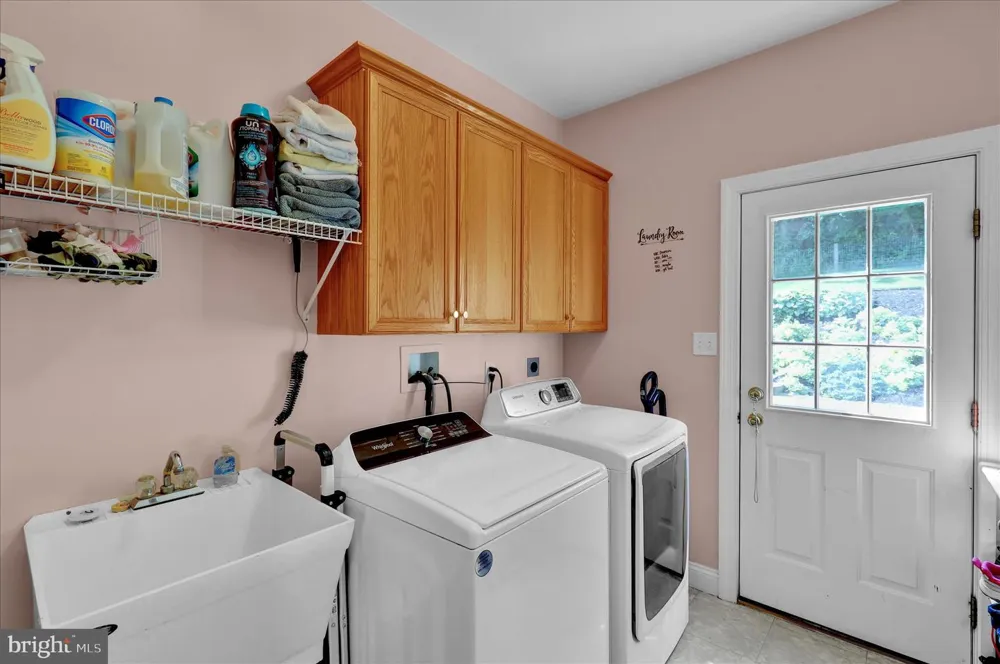 480 PATHFINDER DRIVE Birdsboro, PA 19508