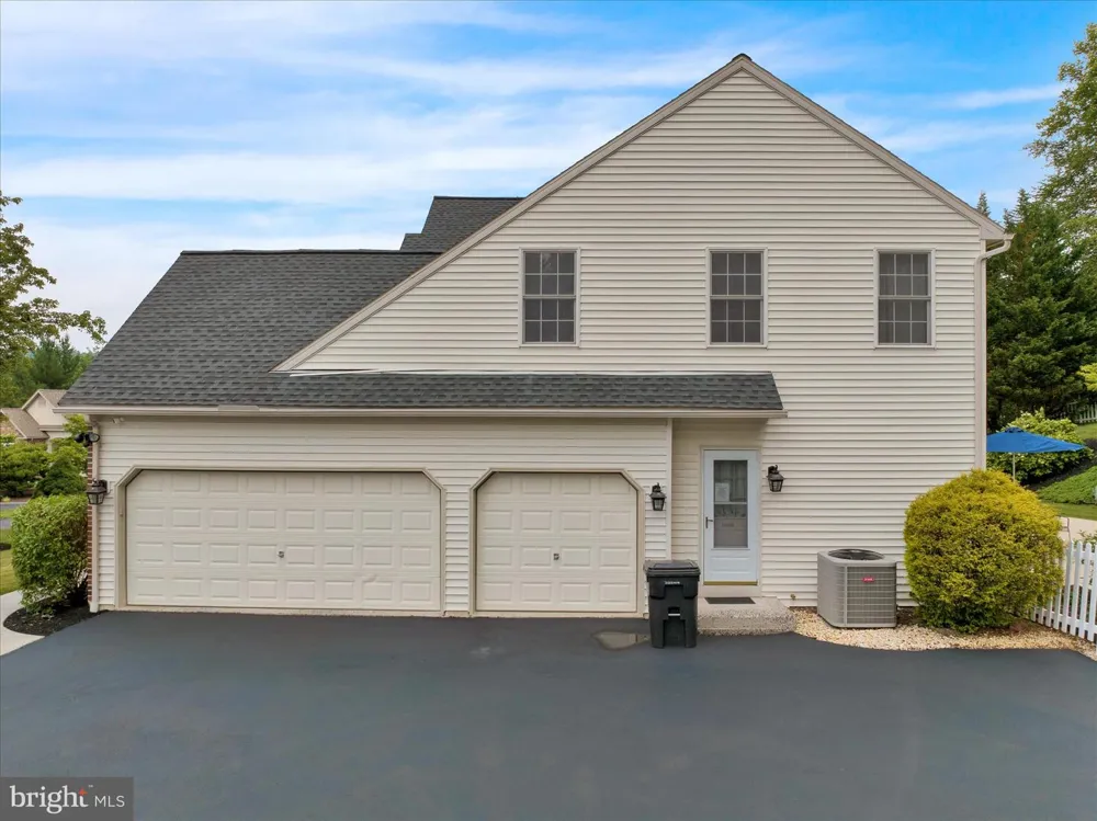 480 PATHFINDER DRIVE Birdsboro, PA 19508