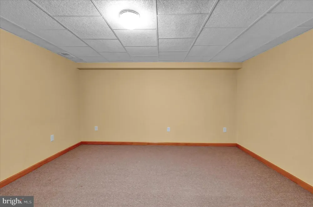 480 PATHFINDER DRIVE Birdsboro, PA 19508