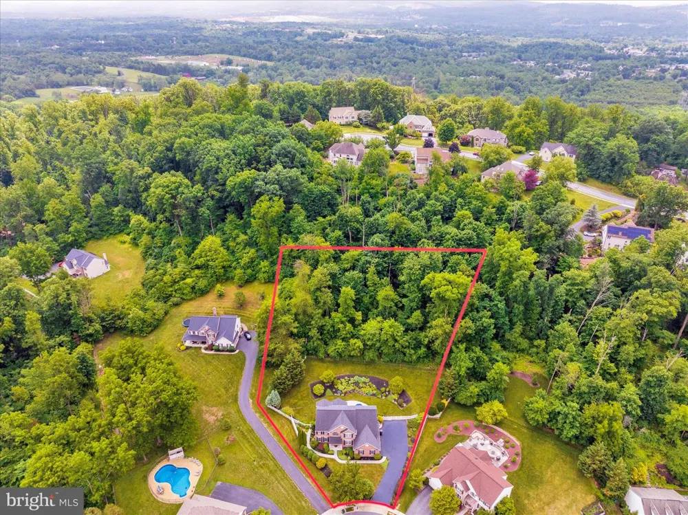 480 PATHFINDER DRIVE Birdsboro, PA 19508