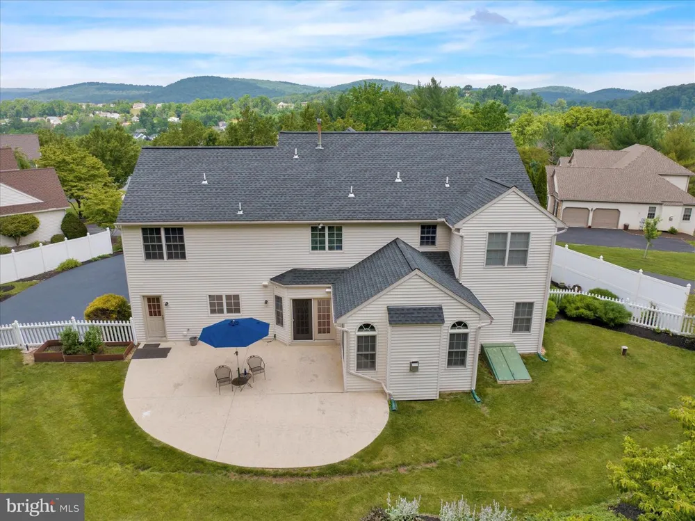 480 PATHFINDER DRIVE Birdsboro, PA 19508