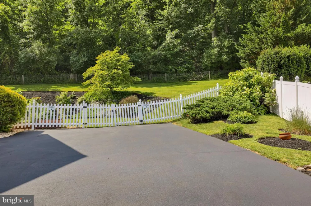 480 PATHFINDER DRIVE Birdsboro, PA 19508