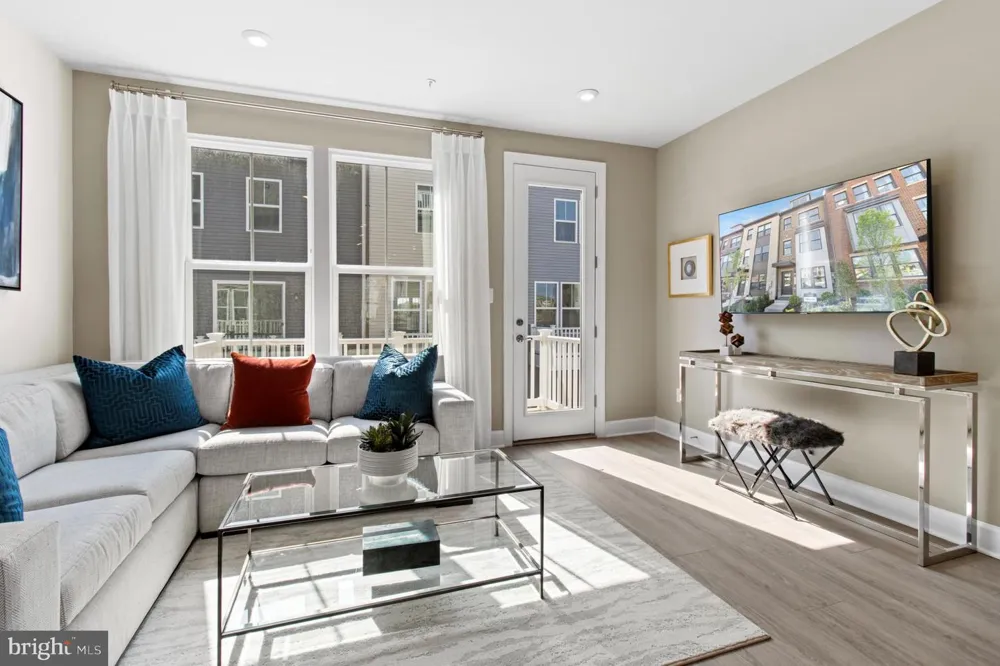 7510 BRAUN STREET Laurel, MD 20707