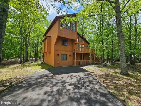 8226 WOODCHUCK COURT