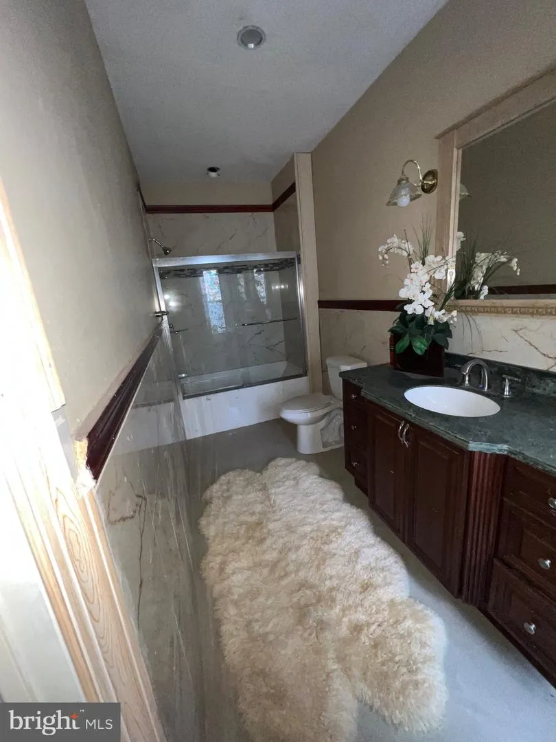 541 SPRING STREET Reading, PA 19601