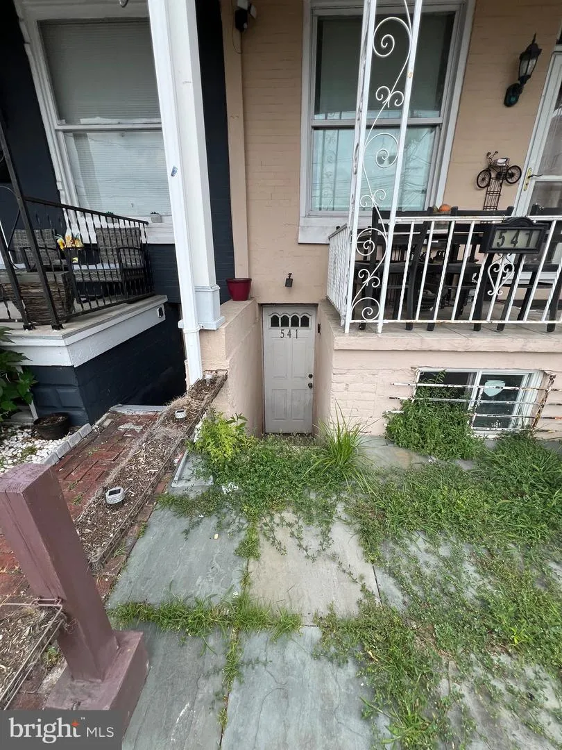 541 SPRING STREET Reading, PA 19601