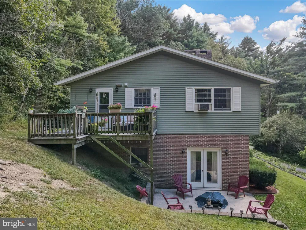 141 CHURCH HILL ROAD Lehighton, PA 18235